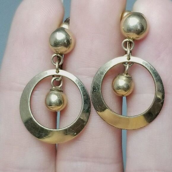Vintage JMS Signed Yellow Gold Filled Dangle Clip On Earrings, Screw Backs - Picture 1 of 6